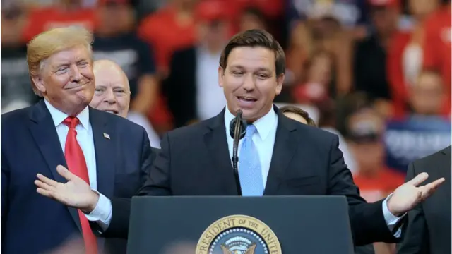 رون ديسانتيس وترامب