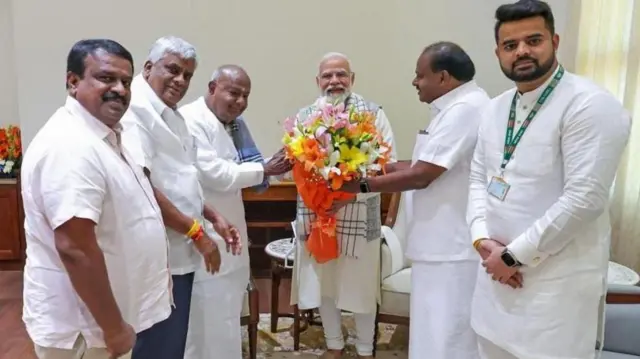 దేవెగౌడ కుటుంబం