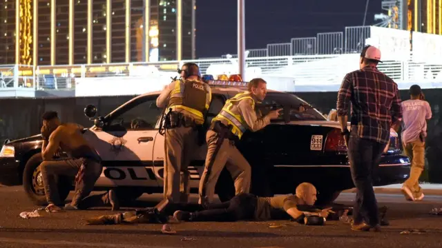 लास वेगास गोळीबारानंतरचा पोलीस बंदोबस्त