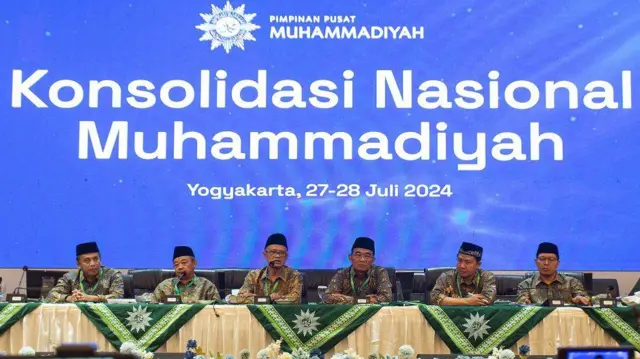 Pimpinan Pusat (PP) Muhammadiyah menyatakan menerima tawaran konsesi atau izin usaha pertambangan (IUP) dari pemerintah.