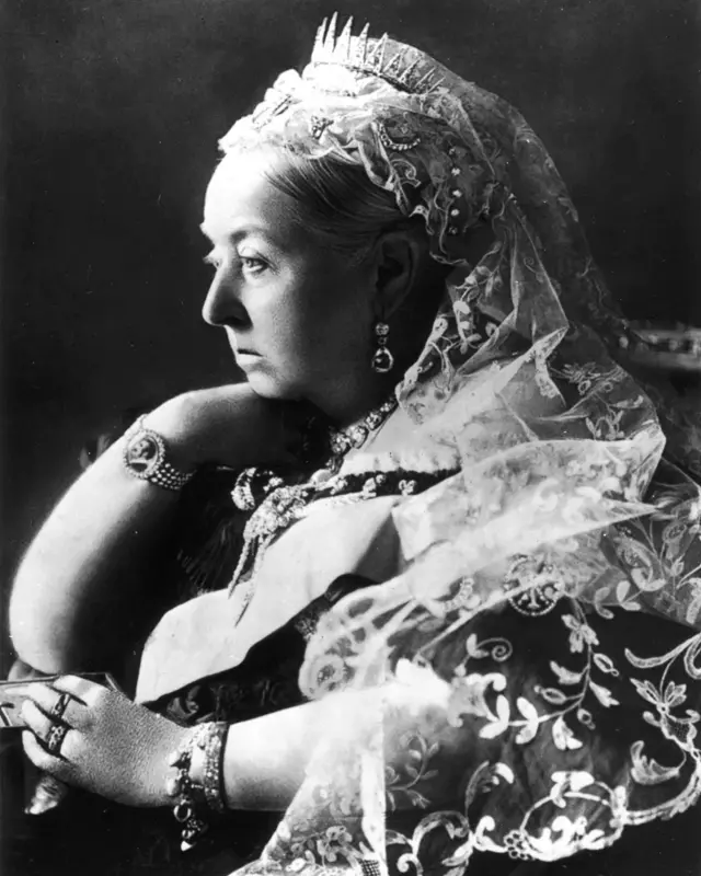 Ratu Victoria, kerajaan Inggris, percobaan pembunuhan, keluarga kerajaan