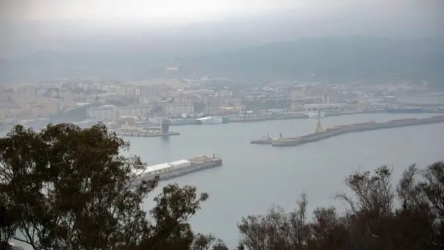 Испанский порт Сеута