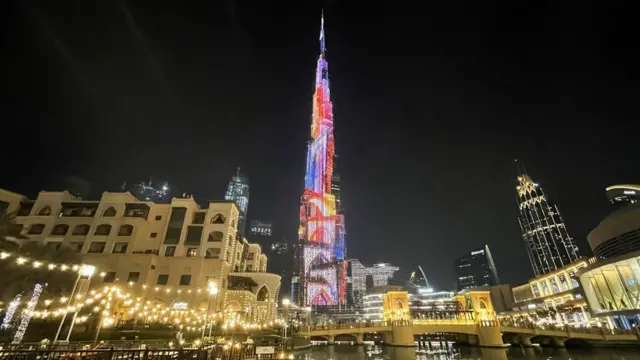 Башня Бурдж-Халифа стала символом Дубая