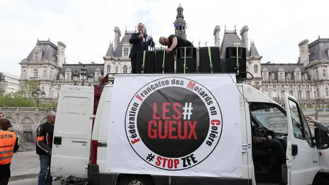 French MPs vote to scrap low-emission zones in blow to Macron low-emission zones low-emission zones