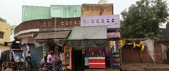 शामली के गढ़ी पुख्ता में अनीस अहमद का घर