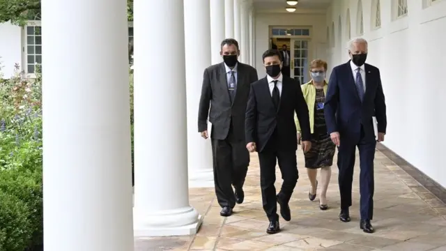 Зеленський, байден