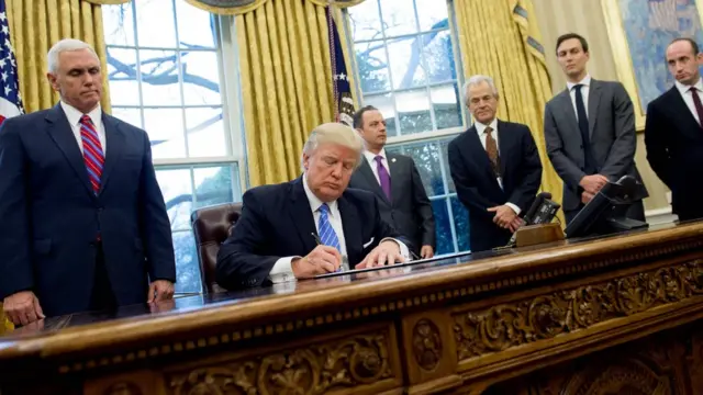 الرئيس الأمريكي ترامب