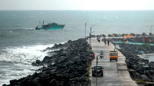 துறைமுகம்