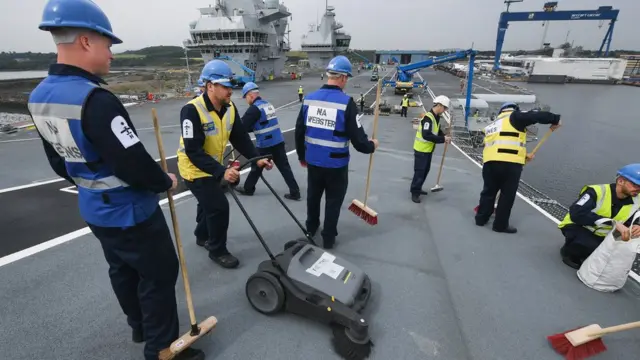 "Куин Элизабет"