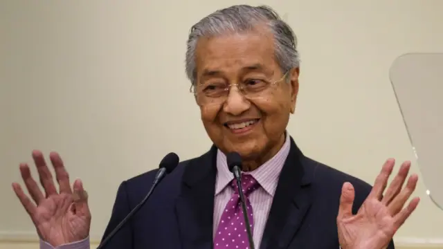 மகாதீருக்கு அன்வர் ஆதரவு தெரிவிக்கிறாரா ?