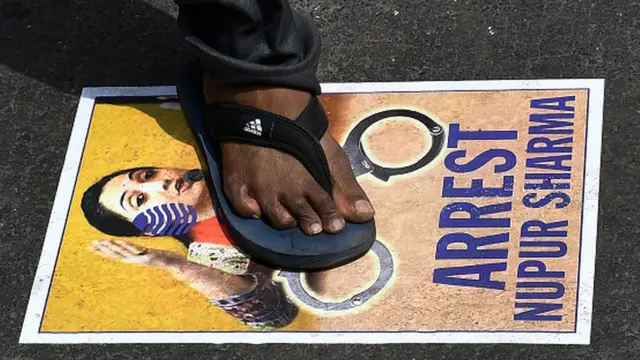 नुपुर शर्मा के ख़िलाफ़ प्रदर्शन