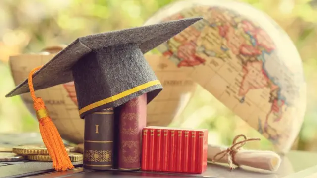 வெளிநாட்டு கல்வி