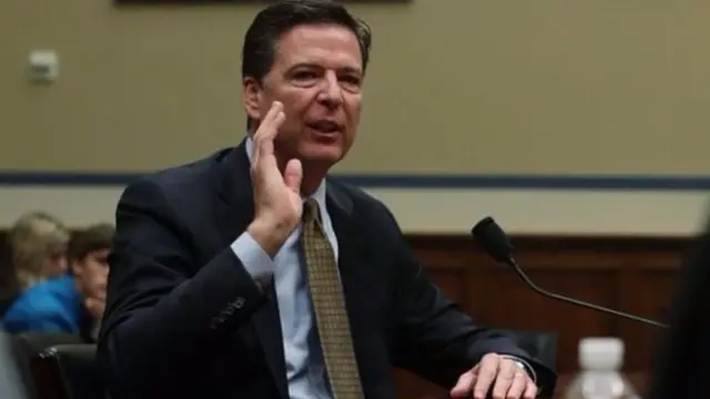 Giám đốc FBI James Comey