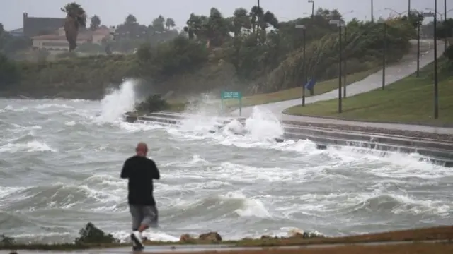 'හාවි' කුණාටුව