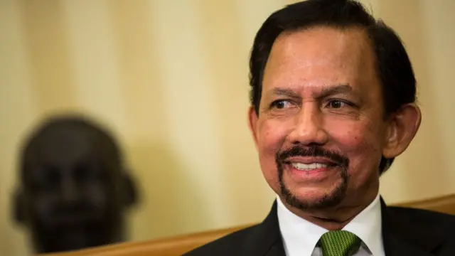 สุลต่านฮัสซานัล โบลเกียห์ พระราชาธิบดีบรูไน