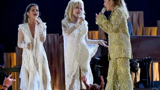 Mare Morris, Dolly Parton na Milley Cyrus