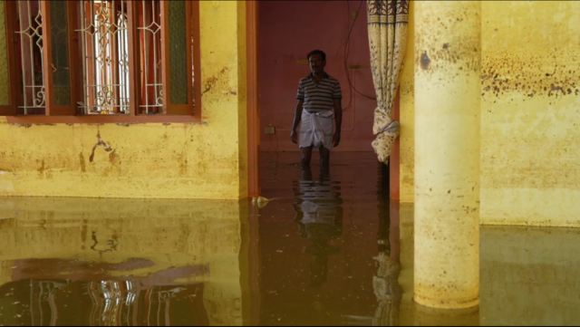 தூத்துக்குடி வடியாத வெள்ள நீர்