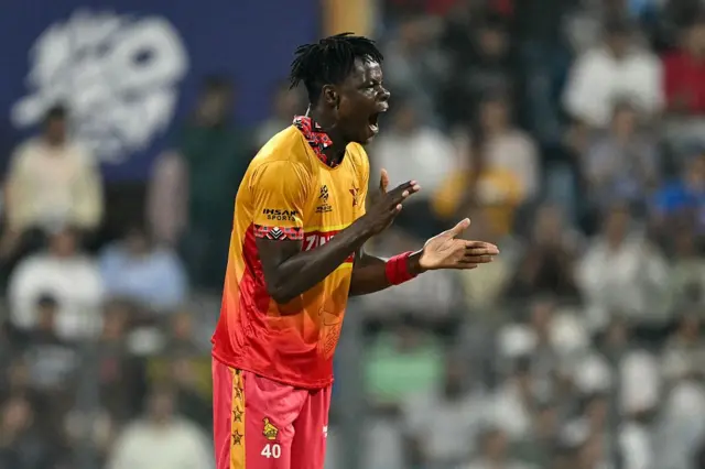 સૂર્યકુમાર યાદવ, સિંકદર રાઝા, ઝિમ્બાબ્વે વિ. ભારત, ટી20 વર્લ્ડકપ, ક્રિકેટ, ભારતીય ક્રિકેટ ટીમ, બીબીસી ગુજરાતી