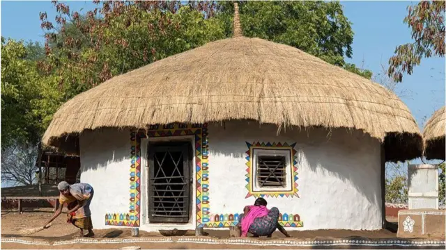 સમાન નાગરિક ધારાની અસર આદિવાસી સમુદાયની સંસ્કૃતિ અને રૂઢિપરંપરા પર પણ પડી શકે છે