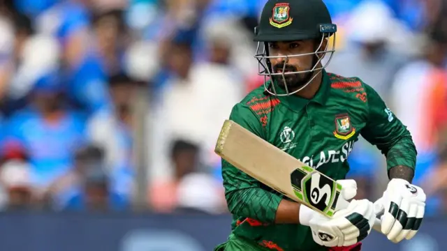 পুনেতে বাংলাদেশের হয়ে সর্বোচ্চ রান করেছেন লিটন দাস