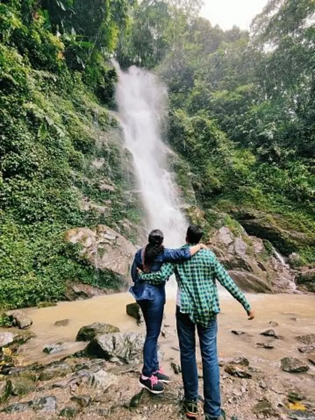 லிவிங் டுகெதர்