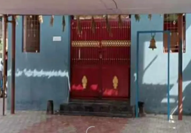 கரூர், கோவில், பூட்டு