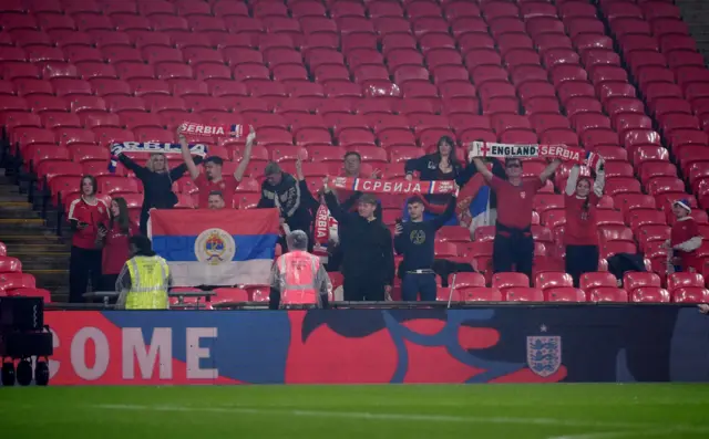 srpski navijači na Vembliju, srbija - engleska, engleska - srbija, kvalifikacije za svetsko prvenstvo