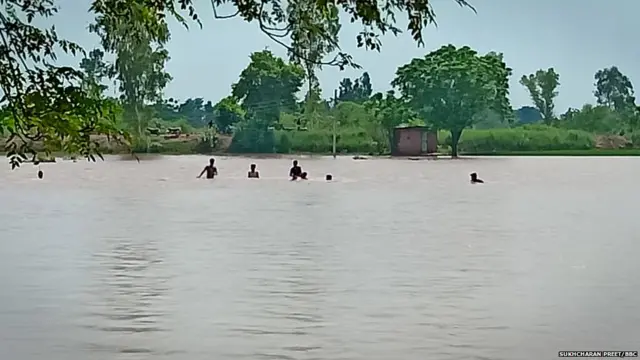 ਸੰਗਰੂਰ, ਘੱਗਰ ਵਿੱਚ ਪਾੜ