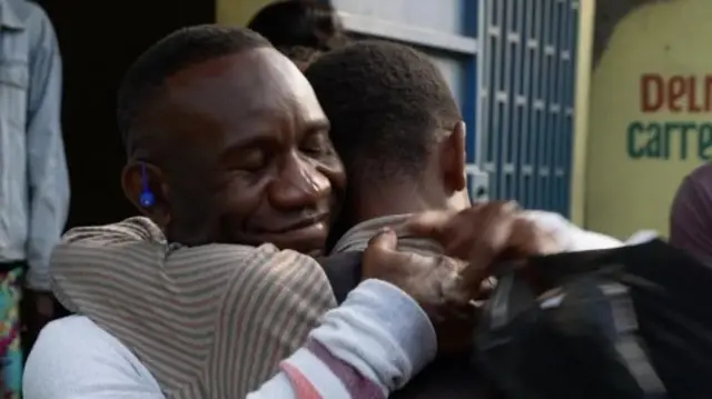 Israel Charles aliunganishwa tena na mwanawe, ambaye alikuwa akiishi Port-au-Prince