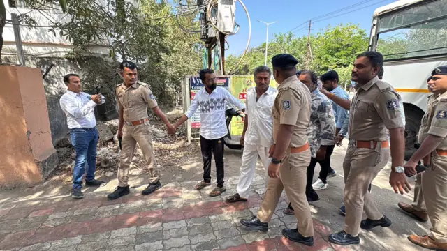 ઉનાકાંડ, ઉનામાં દલિત સાથે મારામારી, વર્ષ 2016નો કેસ, વેરાવળની કોર્ટે ચુકાદો આપ્યો, કેમ 35 આરોપીઓ છૂટી ગયા, બીબીસી ગુજરાતી