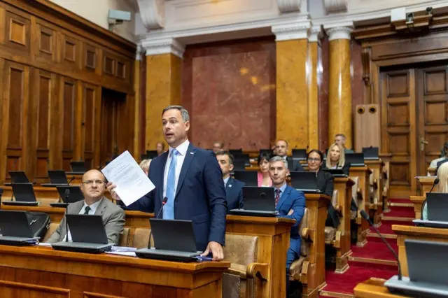 скупштина србије, мики алексић, мирослав алексић