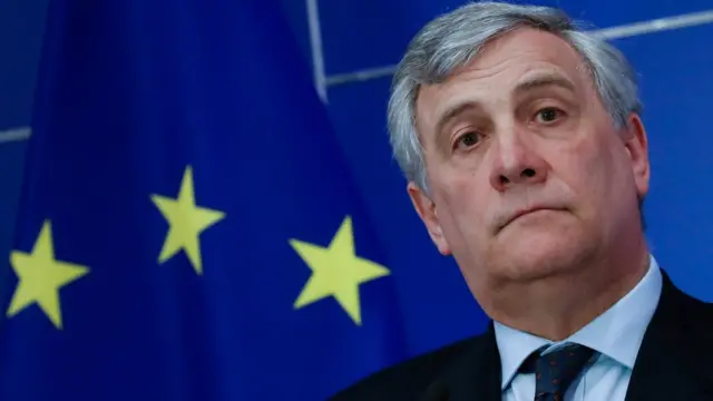 Antonio Tajani en conferencia de prensa.