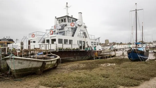 住宿加早餐船屋