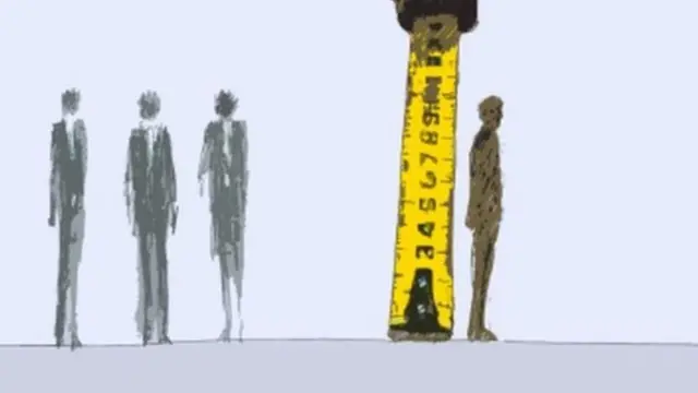 'உயரம் குறைவாக இருக்கிறீர்கள், ஆசிரியர் ஆக முடியாது' - விநோத விதிமுறை