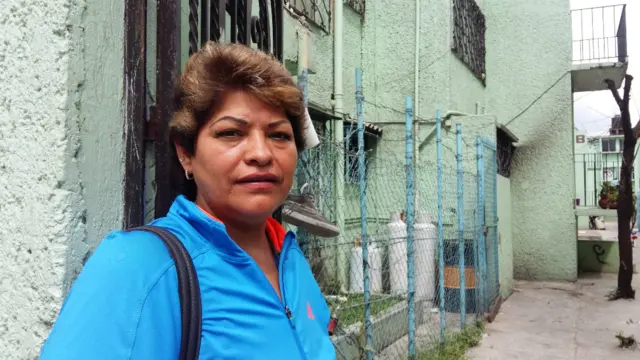 Beatriz Ballinas, vecina del edificio de costureras que se derrumbó.