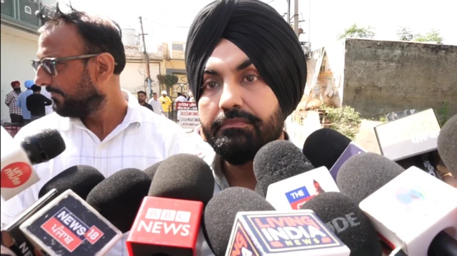 ਰਵਿੰਦਰ ਗਰੇਵਾਲ