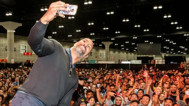 Dwayne "La Roca" Johnson