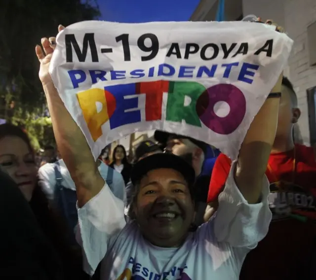 Gustavo Petro'nun destekçilerinden biri