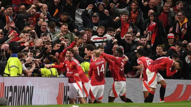 Maanchister Yuunaayitid 5-4 Liyoon, waliigalaan 7-6'n Yuunaayitid walakkaa xumuraaf dareb.