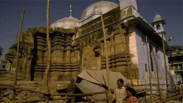 જ્ઞાનવાપી મસ્જિદ કાશી વિશ્વનાથ મંદિર