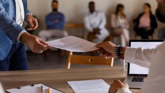 ఎస్సీ ధ్రువీకరణ పత్రం రద్దు 