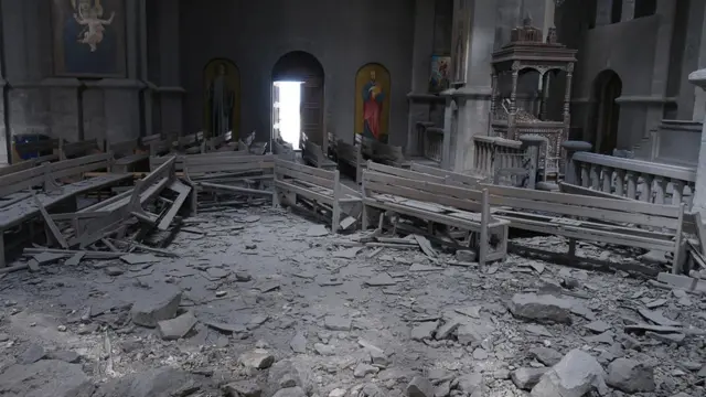 Nagorno-Karabah, rat, crkva