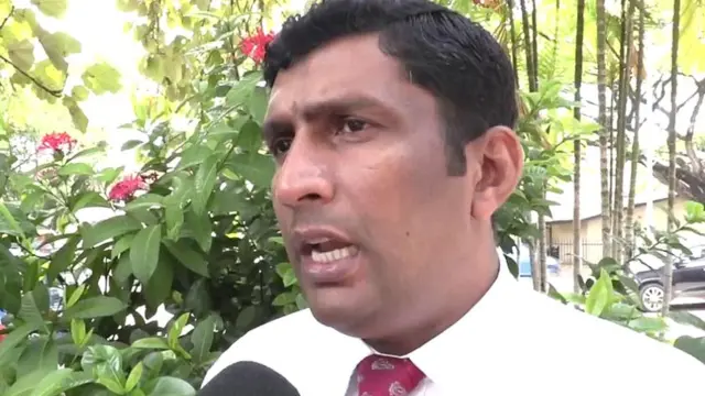 රජයේ වෛද්‍යවරුන්ගේ සංගමයේ සහකාර ලේකම් වෛද්‍ය නවීන් සොයිසා