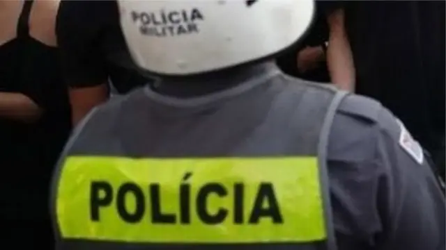 සාඕ පාවුලෝ හි යුදහමුදා පොලිස් නිලධාරියෙකුගේ සංරක්ෂිත ඡායාරූපයක්