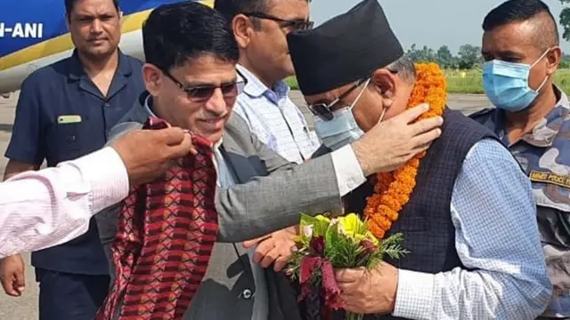 धनगढीमा प्रचण्ड