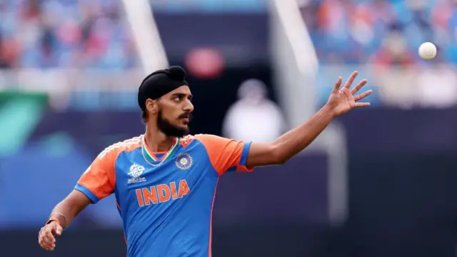 पाकिस्तान के पूर्व कप्तान इंज़माम उल हक ने लगाए हैं अर्शदीप बॉल से छेड़छाड़ के आरोप