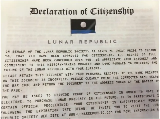 நிலவில் நிலம் வாங்கி அங்கு பிக்னிக் செல்ல காத்திருக்கும் தொழிலதிபர்