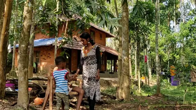 லீலா சந்தோஷ்