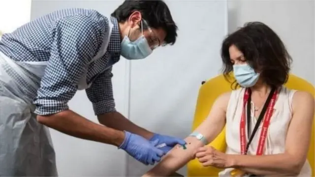 कोरोना लस