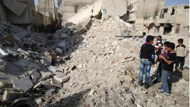 разрушенные строения в Алеппо